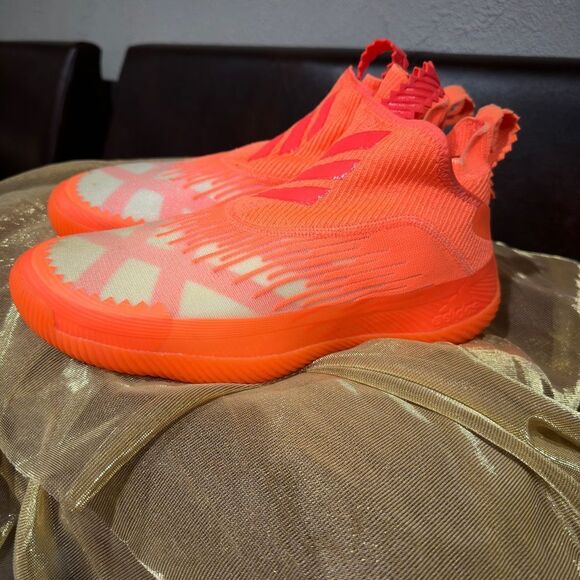 Adidas Boost - Picture 2 of 8